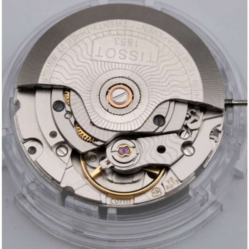 Loook Store ETA C07.111 V8 Cer – Watch V8 Bewertung und Preis